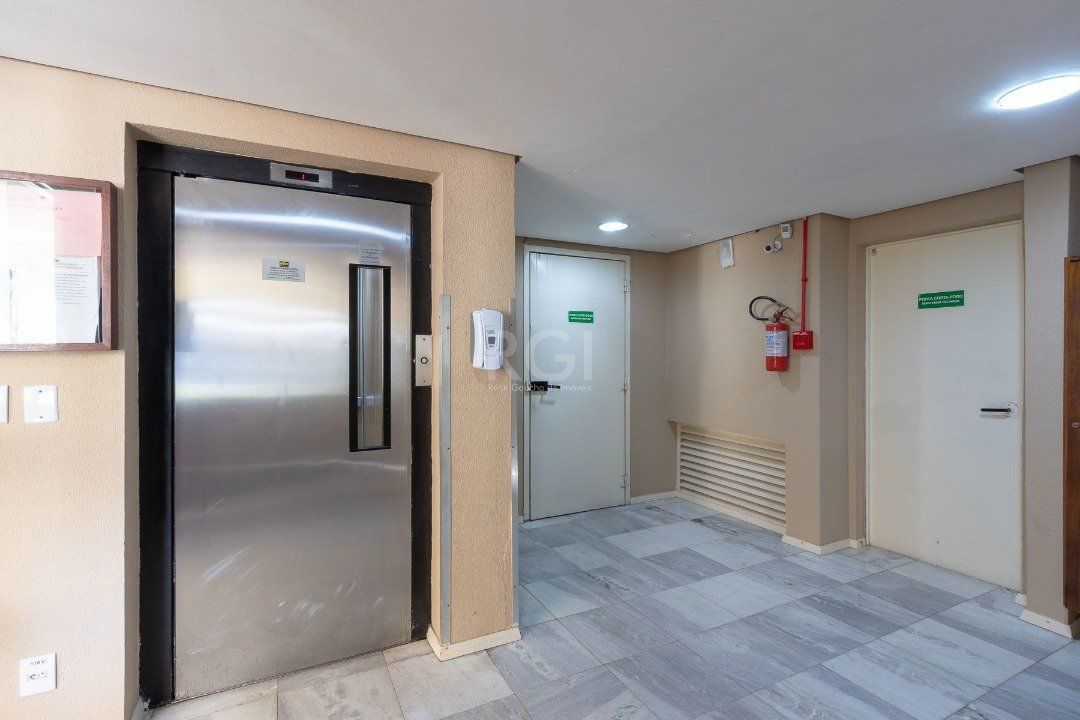 Apartamento com 72,49M² vaga e elevador 2 dormitórios — foto 3