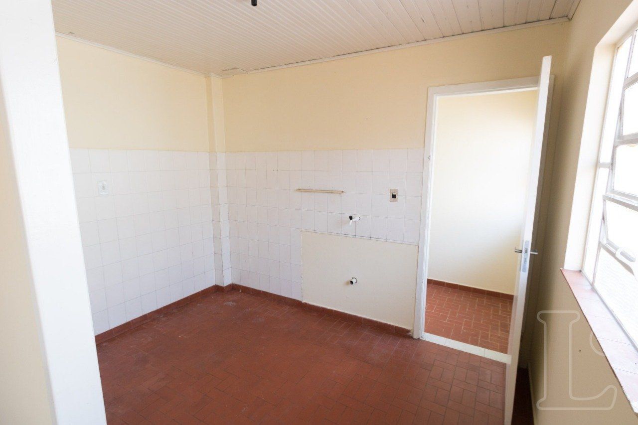 Casa 2 quartos, com anexo - Bairro Tristeza — foto 4