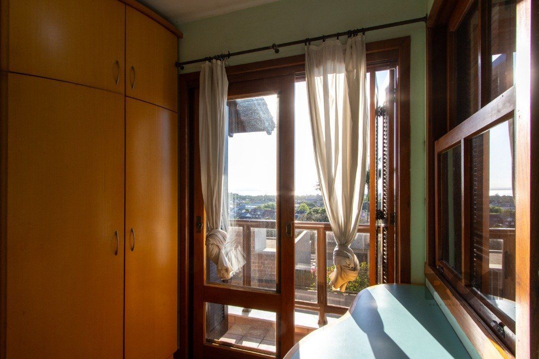 Casa, 3 quartos, 287 m² - Foto 23