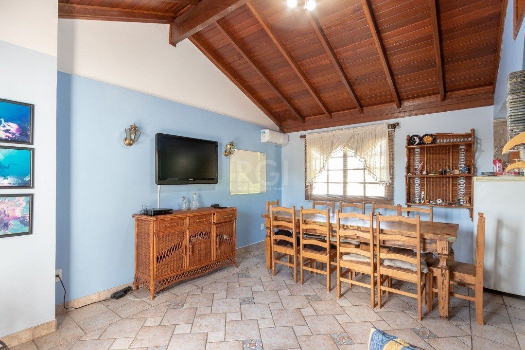 Casa de Condomínio à venda com 3 quartos, 175m² - Foto 33