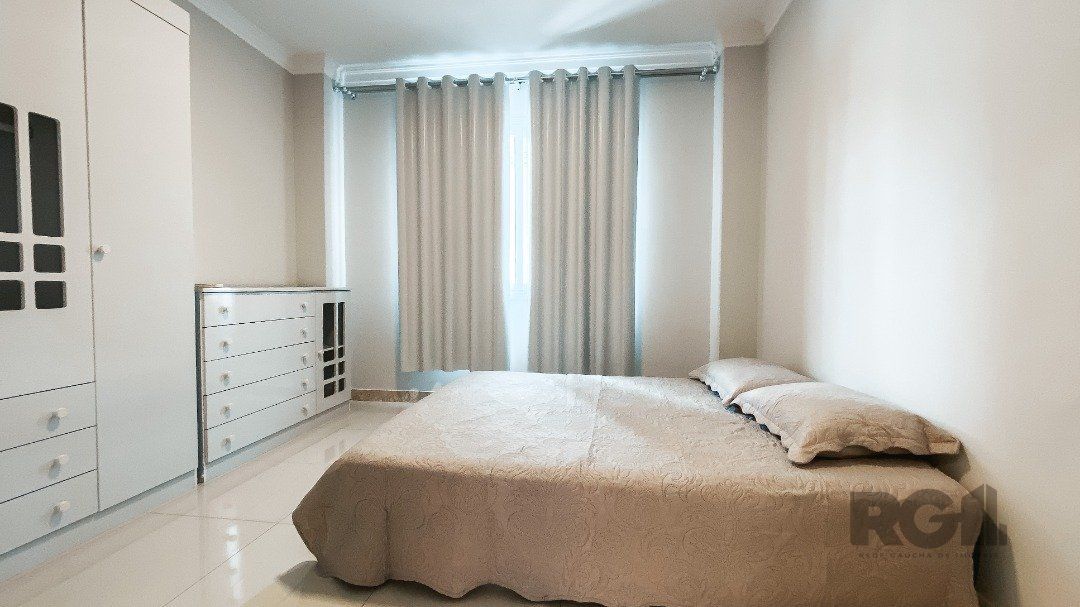 Casa de Condomínio à venda com 5 quartos, 291m² - Foto 21