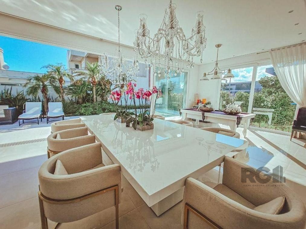 Casa de Condomínio à venda com 5 quartos, 350m² - Foto 11