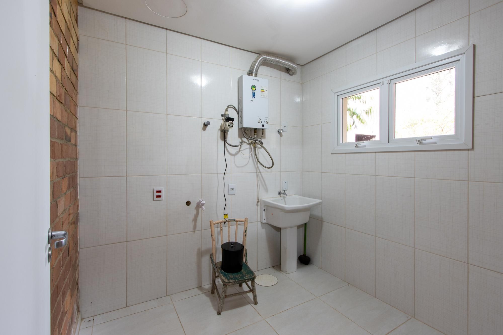 Casa à venda com 3 quartos, 308m² - Foto 35
