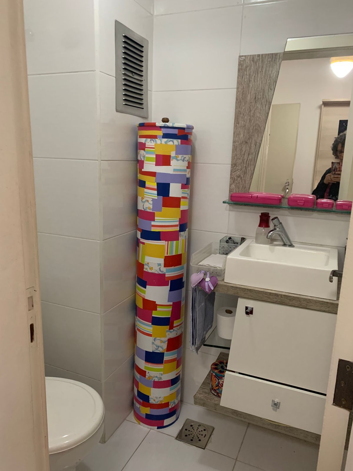 Sala Comercial, 1 dormitório no bairro Cavalhada em Porto Alegre para Comprar