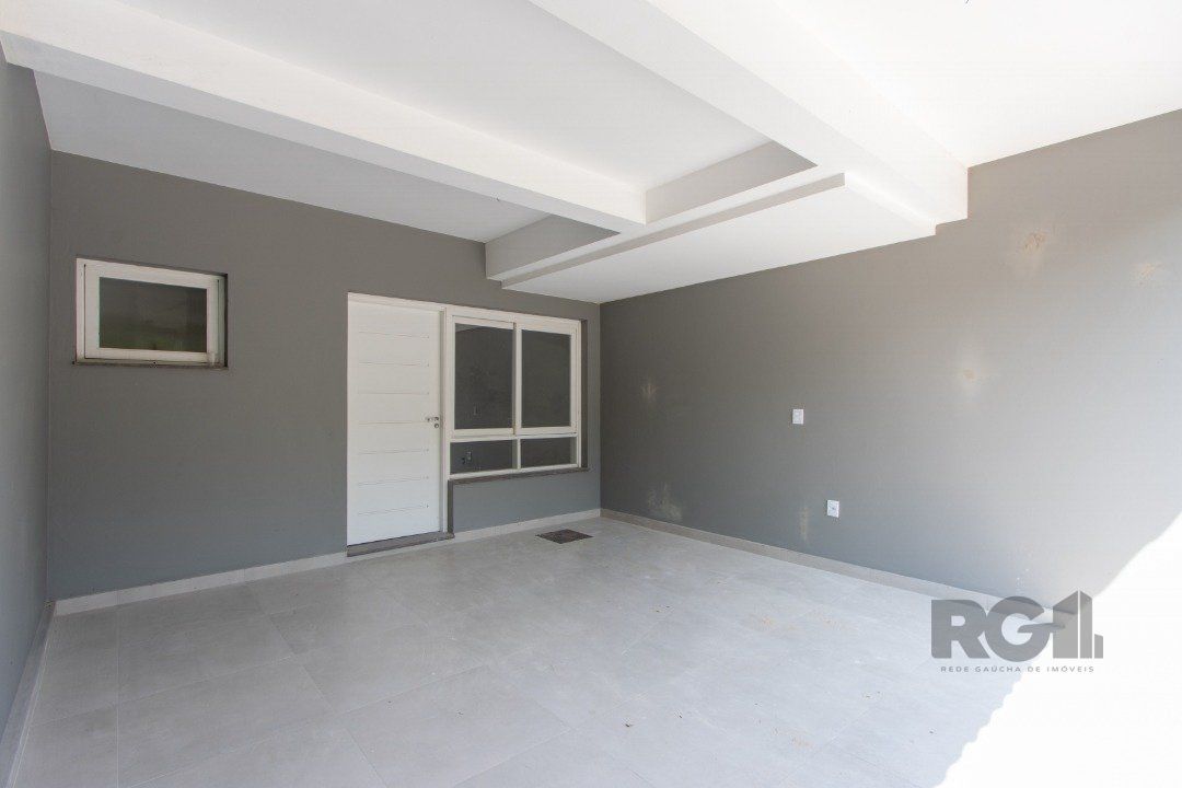 Sobrado à venda com 3 quartos, 182m² - Foto 2