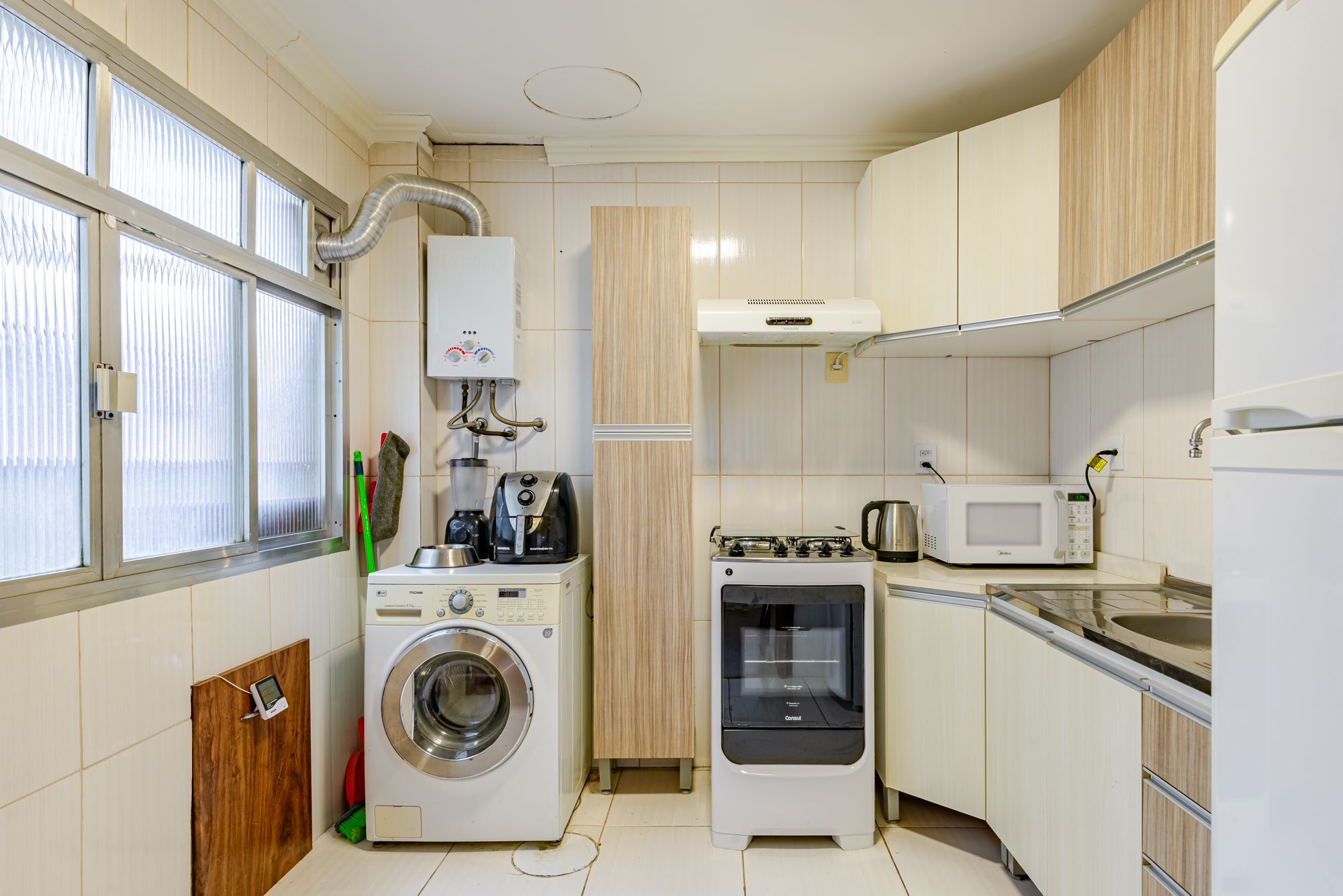 Apartamento à venda com 2 quartos, 52m² - Foto 9