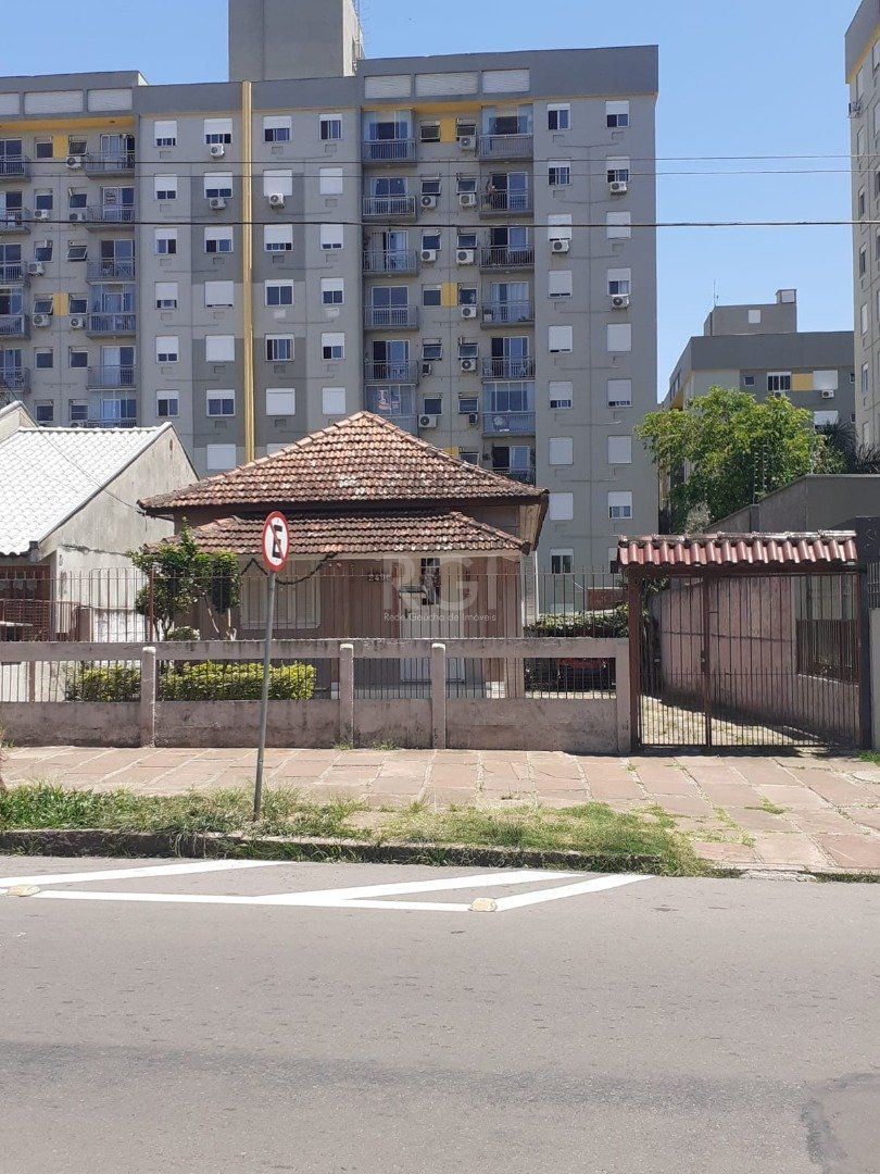 Casa à venda com 2 quartos, 440m² - Foto 6