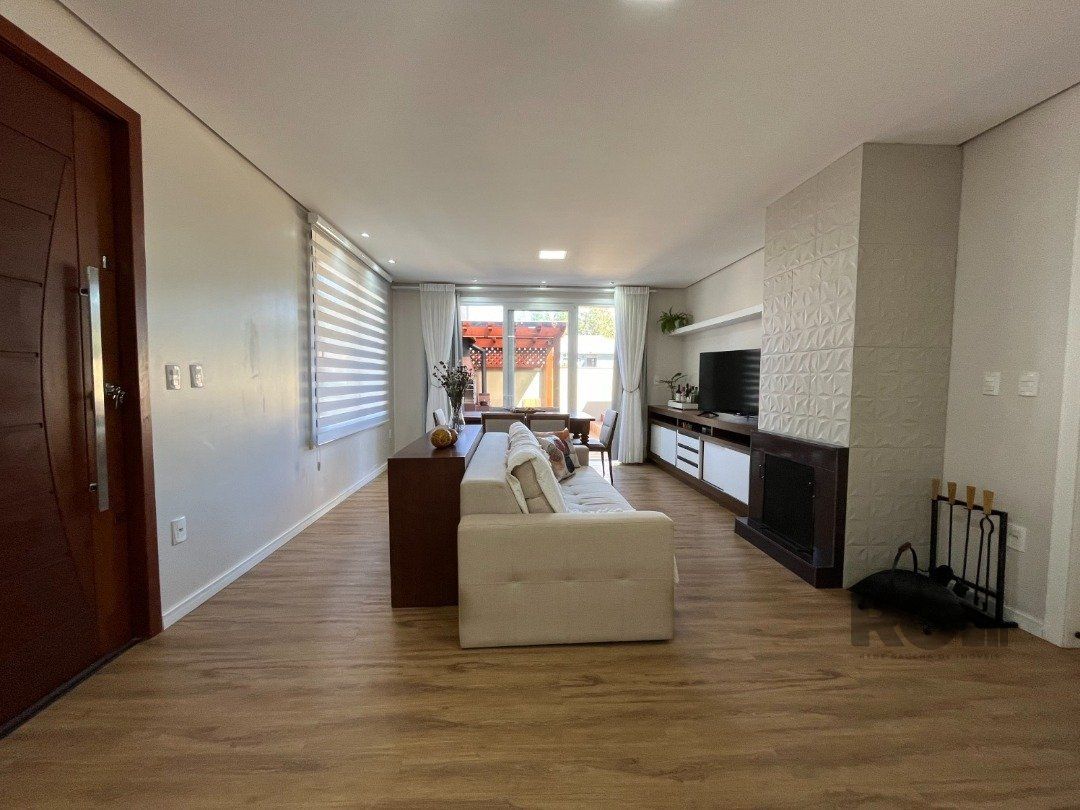 Casa à venda com 3 quartos, 97m² - Foto 5