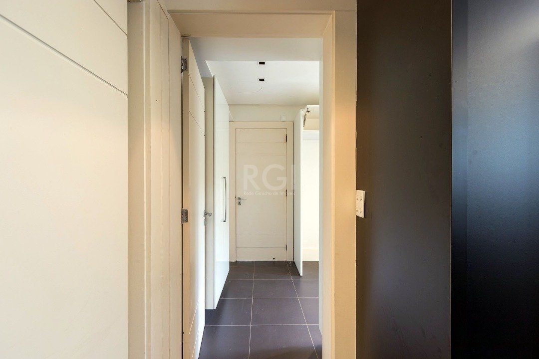 Casa de Condomínio à venda com 4 quartos, 664m² - Foto 15