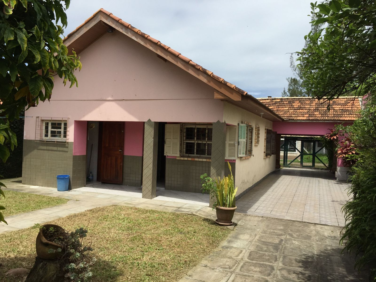 Casa 3 dormitórios no bairro Centro