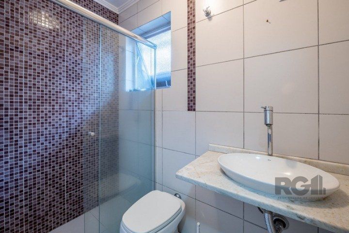 Casa à venda com 3 quartos, 198m² - Foto 8