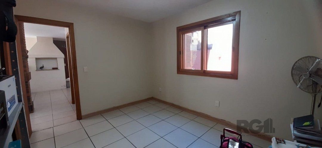 Casa de Condomínio à venda com 4 quartos, 246m² - Foto 16