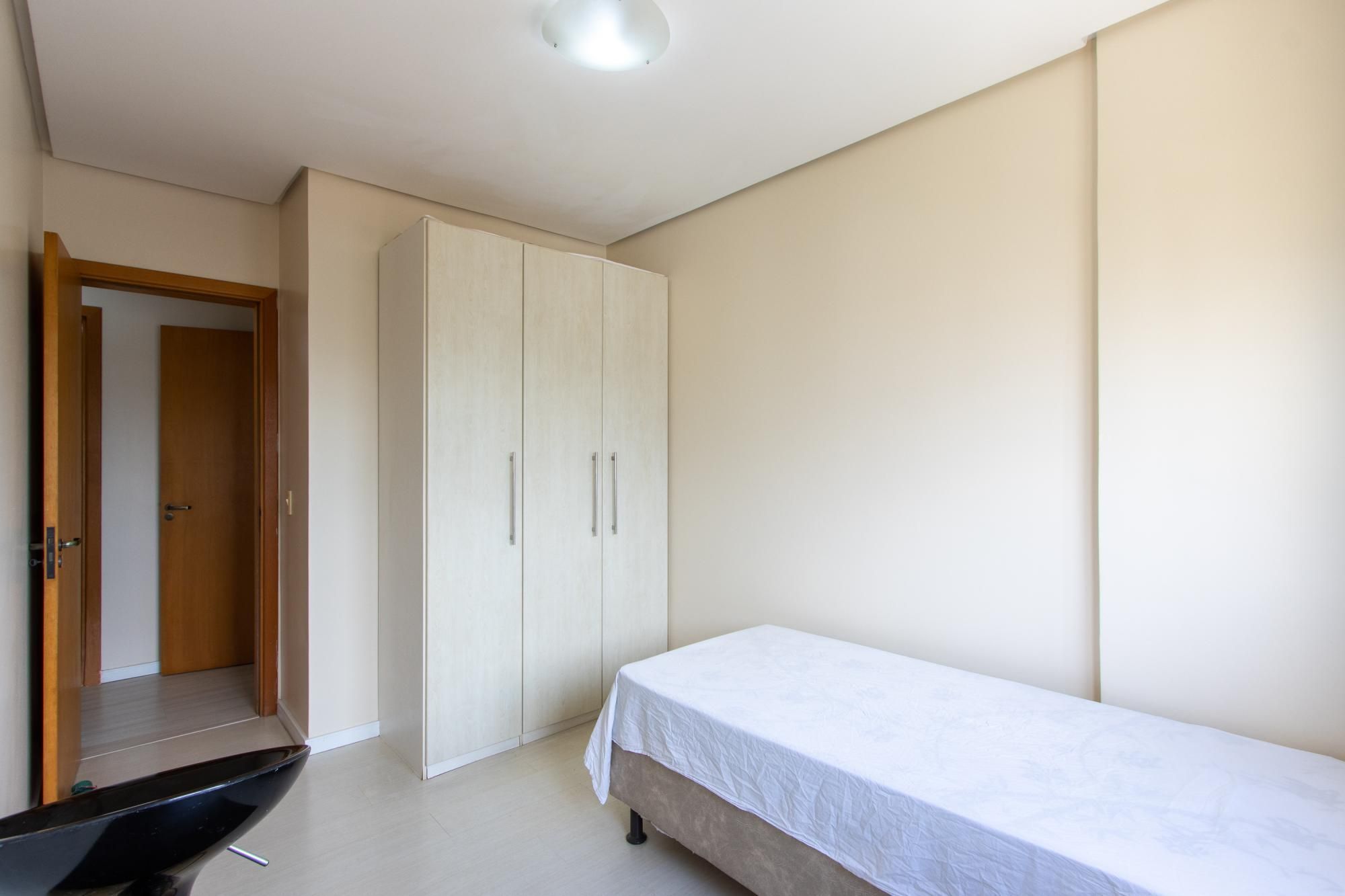 Apartamento à venda com 3 quartos, 86m² - Foto 19