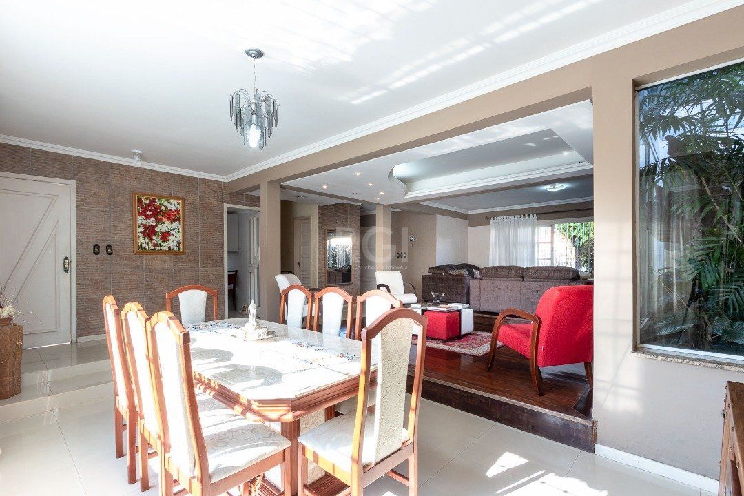 Casa à venda com 3 quartos, 256m² - Foto 9