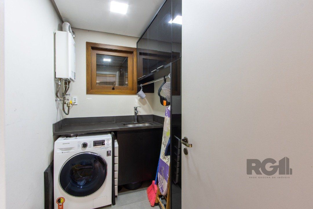 Casa de Condomínio à venda com 3 quartos, 231m² - Foto 15