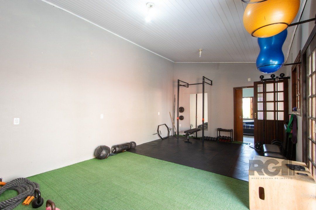 Casa à venda com 4 quartos, 389m² - Foto 40
