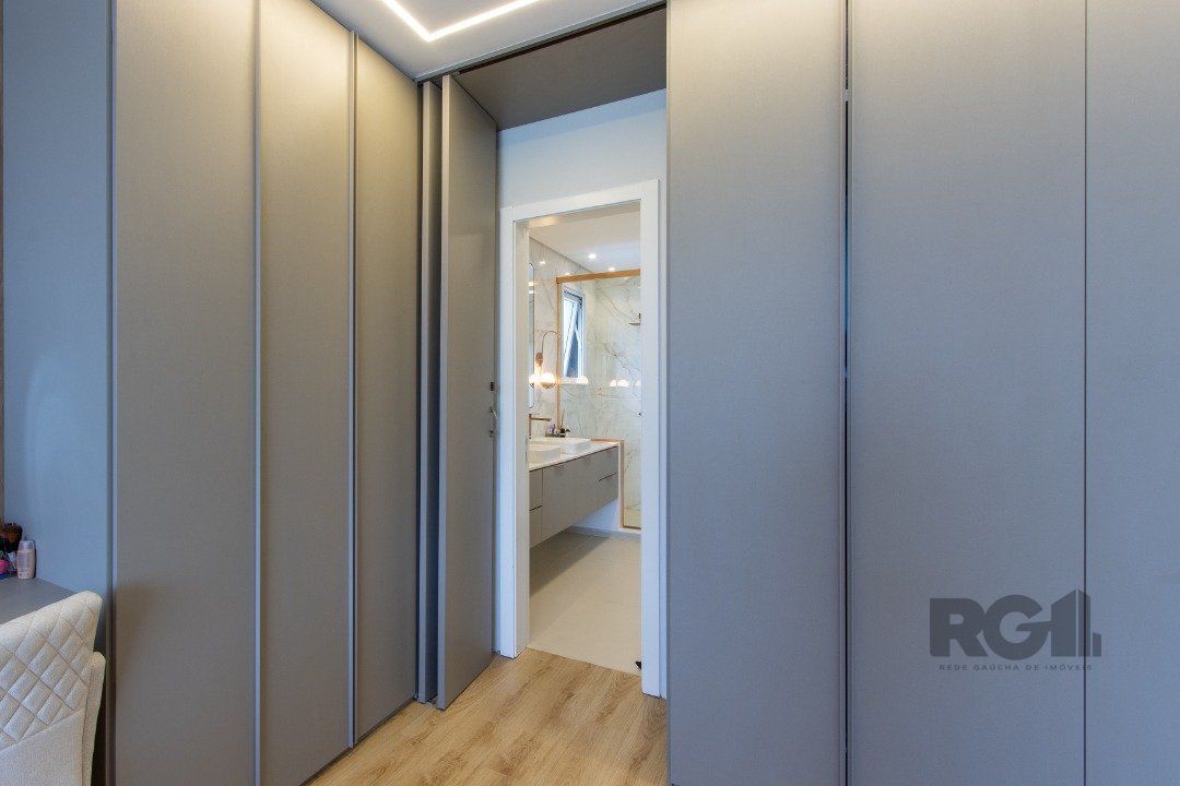Casa de Condomínio à venda com 4 quartos, 350m² - Foto 62