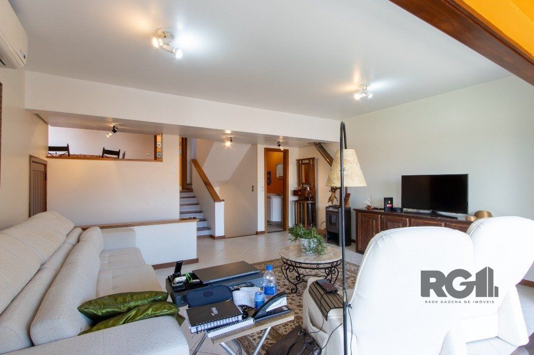Casa de Condomínio à venda com 3 quartos, 274m² - Foto 9