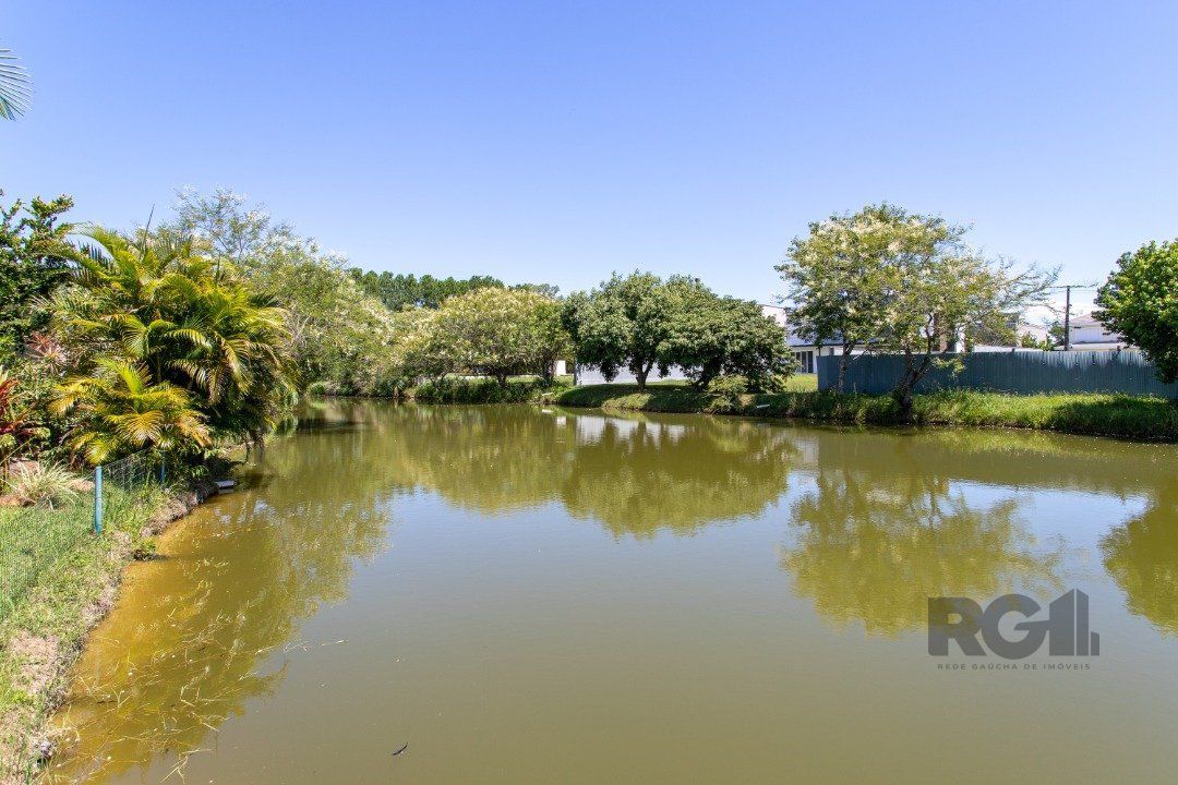 Casa de Condomínio à venda com 3 quartos, 450m² - Foto 28