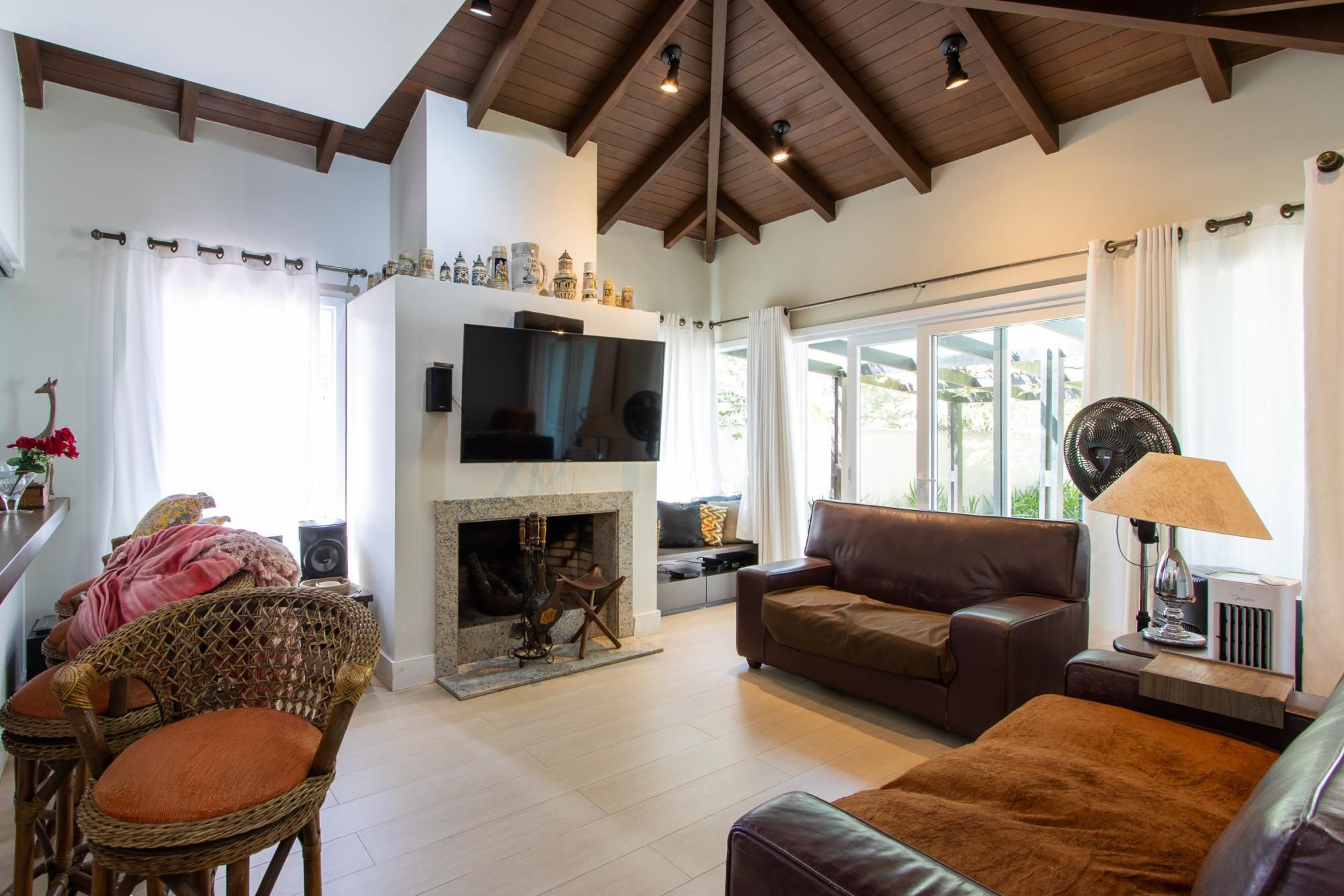 Casa de Condomínio à venda com 3 quartos, 294m² - Foto 19
