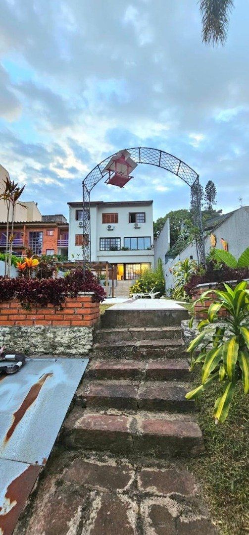 Casa, 5 quartos, 350 m² - Foto 2