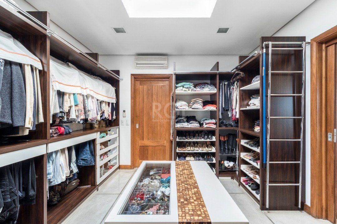 Casa à venda com 4 quartos, 901m² - Foto 42