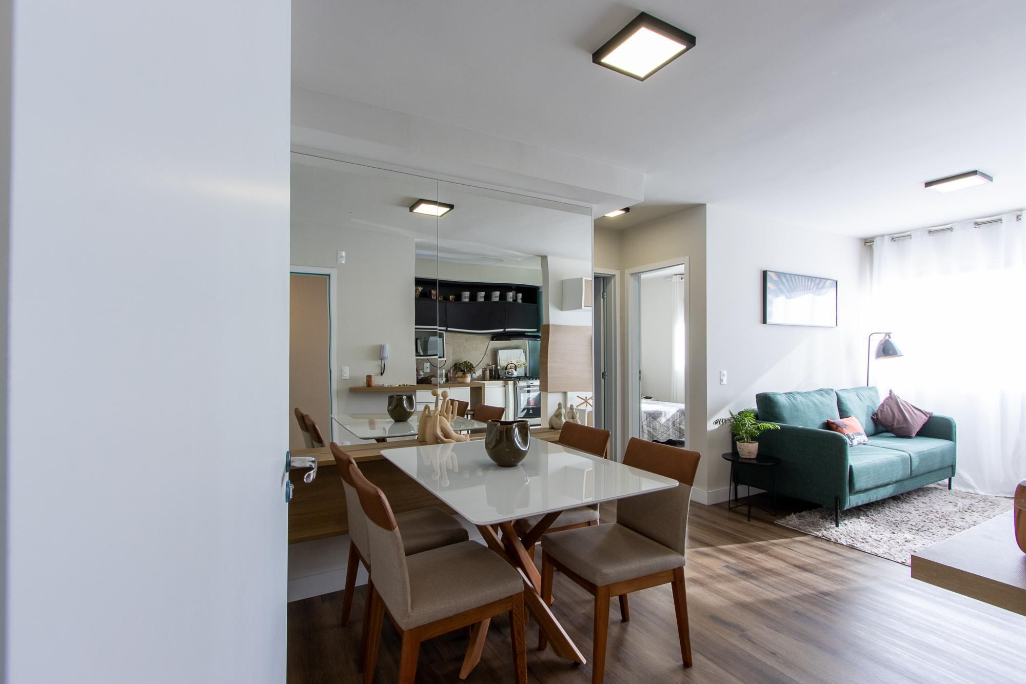 Apartamento 2 dormitórios no bairro Vila Nova