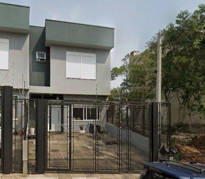 Casa à venda com 3 quartos, 101m² - Foto 2