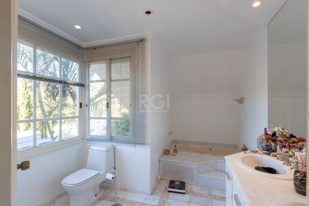 Casa de Condomínio à venda com 3 quartos, 322m² - Foto 25