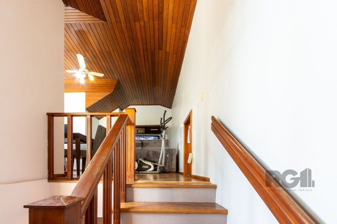 Casa de Condomínio à venda com 3 quartos, 225m² - Foto 46