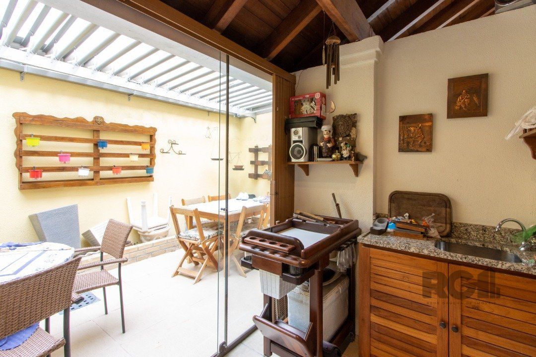 Casa de Condomínio à venda com 3 quartos, 186m² - Foto 13