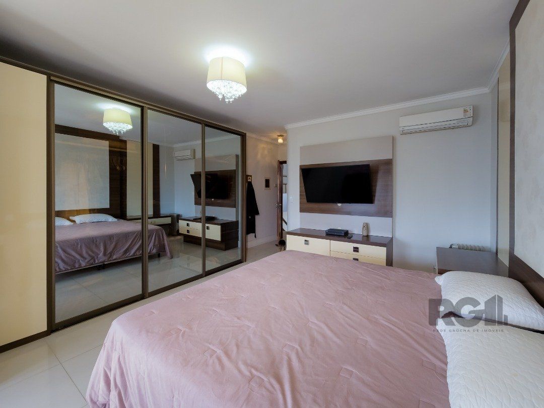 Casa, 4 quartos, 260 m² - Foto 30