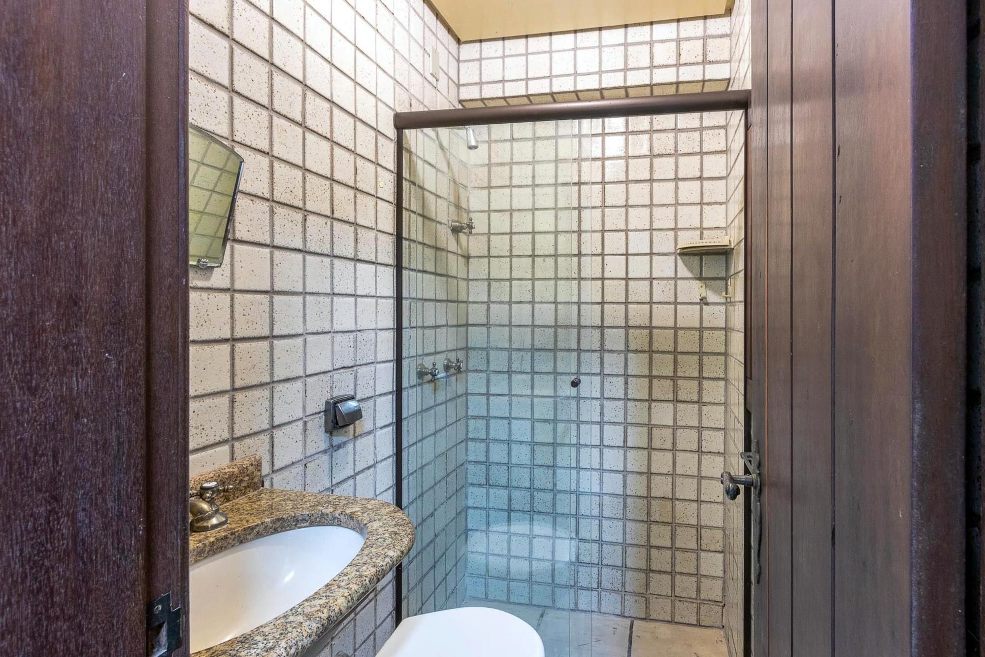 Casa de Condomínio à venda com 3 quartos, 421m² - Foto 23