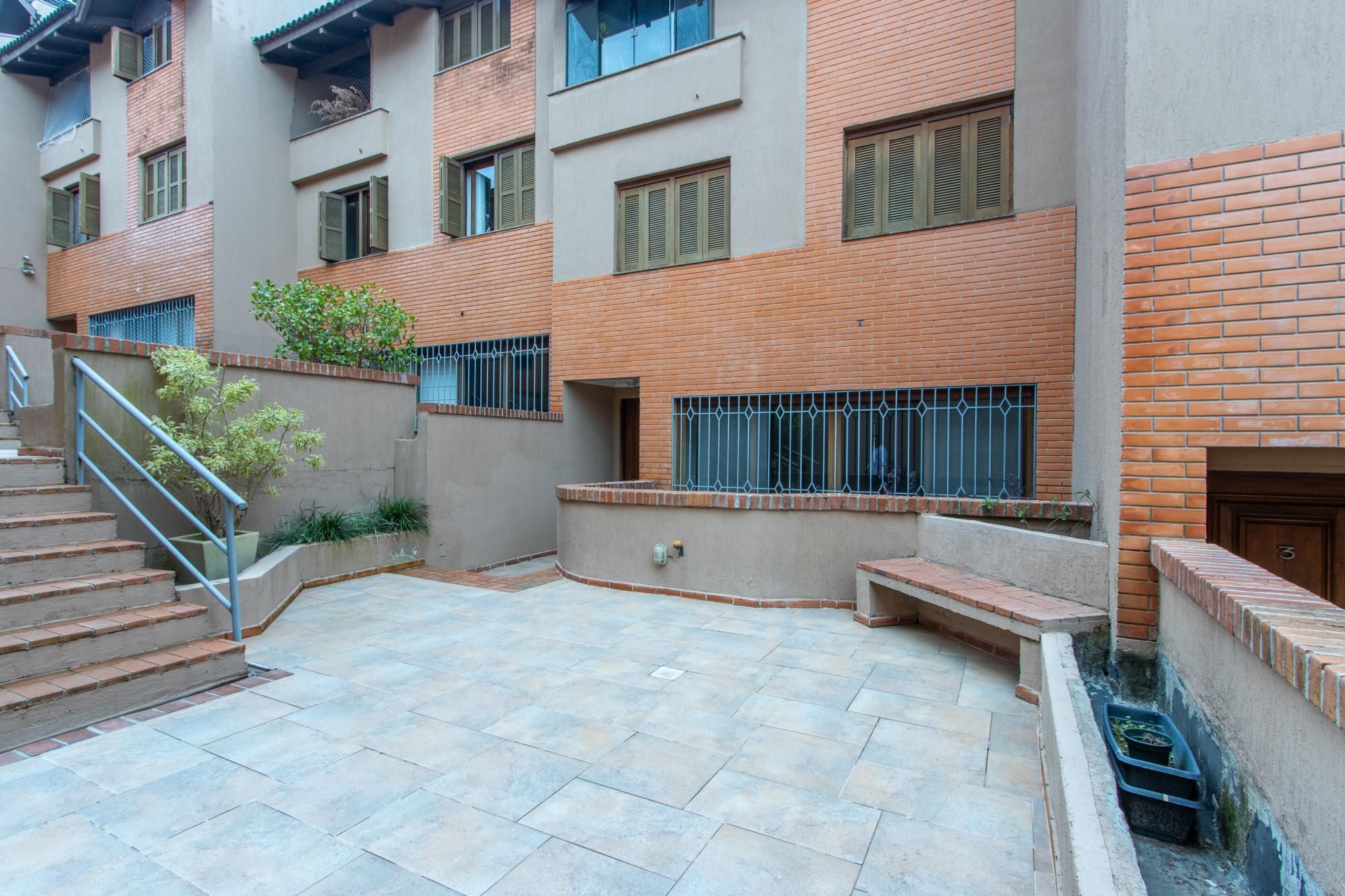 Casa de Condomínio 3 dormitórios no bairro Vila Assunção
