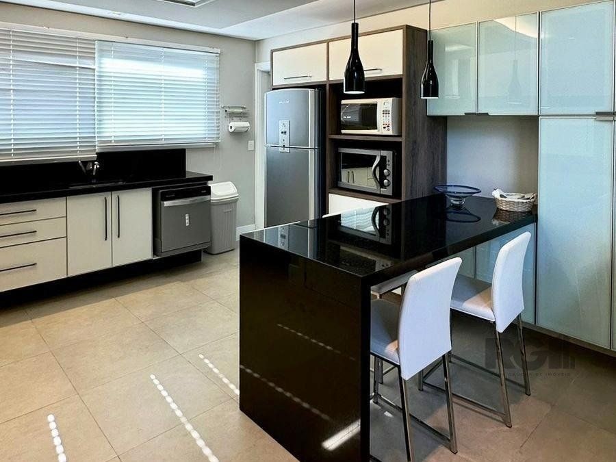 Casa de Condomínio à venda com 4 quartos, 274m² - Foto 11