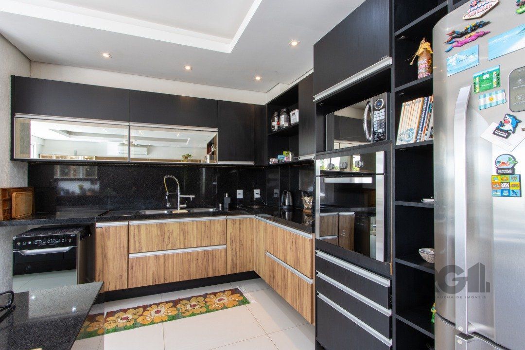 Casa de Condomínio à venda com 3 quartos, 360m² - Foto 22