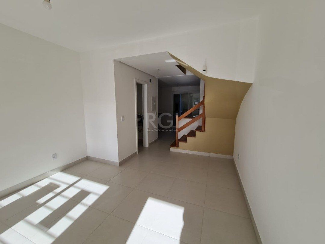 Casa à venda com 3 quartos, 133m² - Foto 3