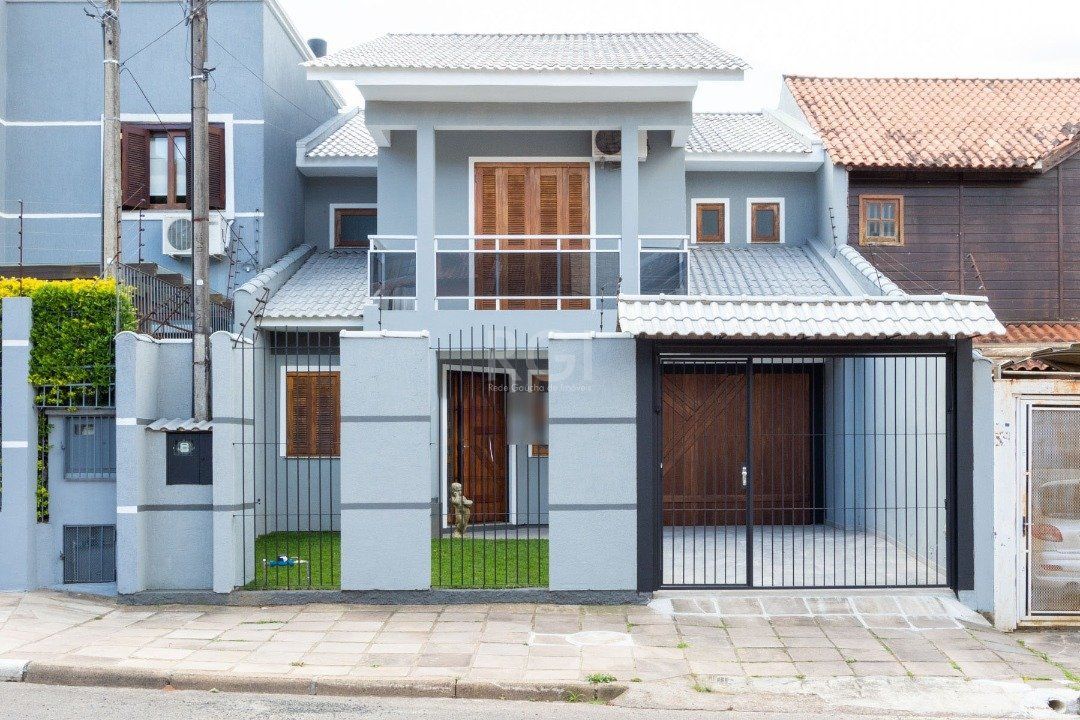 Casa, 3 quartos, 247 m² - Foto 1