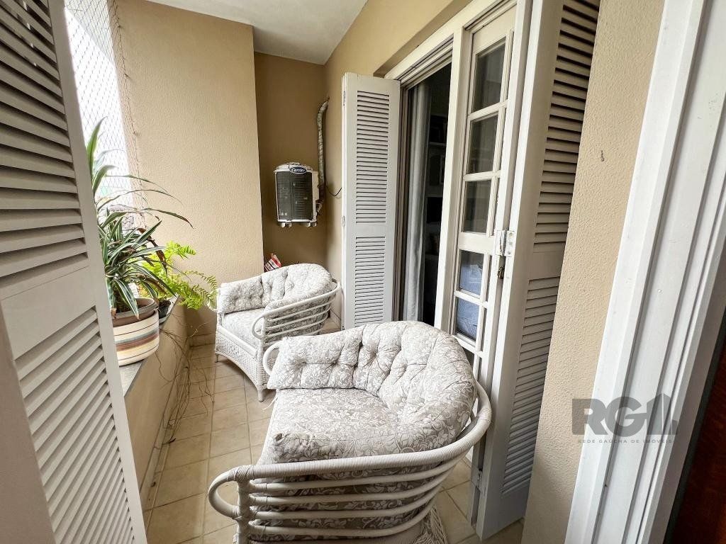 Casa de Condomínio à venda com 3 quartos, 224m² - Foto 32
