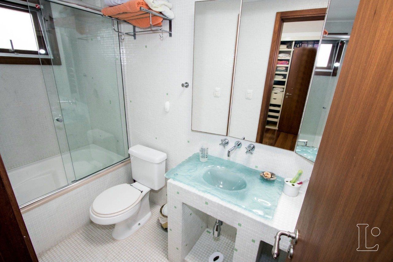 Casa de Condomínio à venda com 4 quartos, 436m² - Foto 17