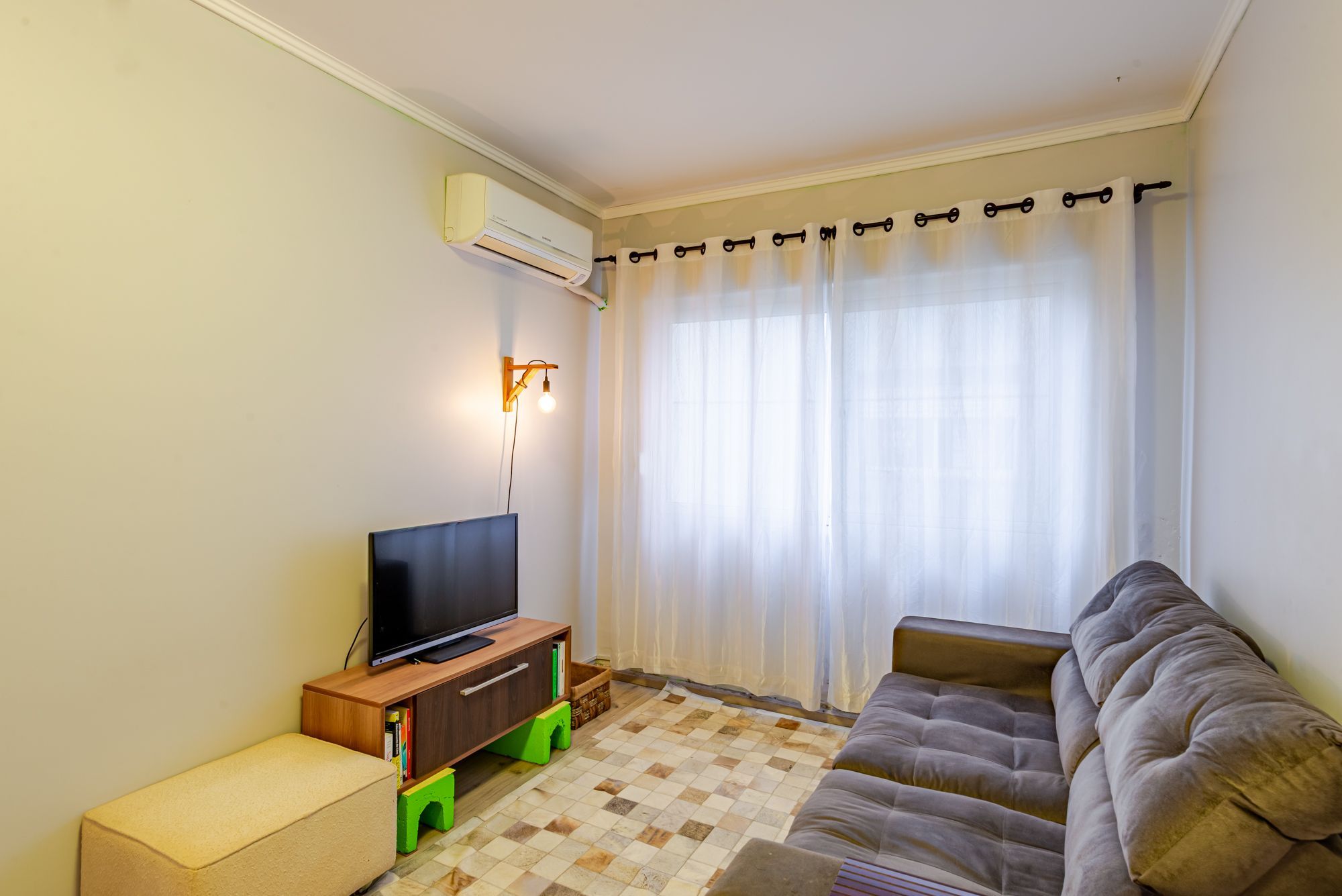 Apartamento à venda com 2 quartos, 52m² - Foto 2