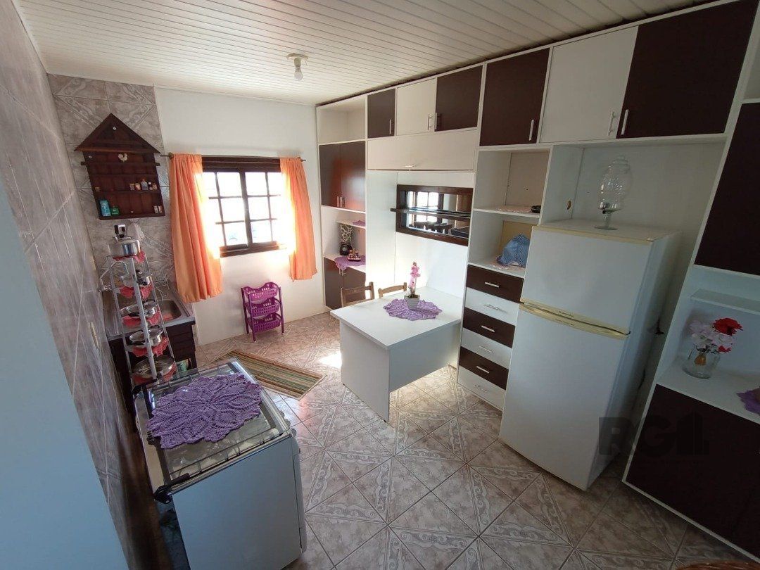 Casa à venda com 3 quartos, 165m² - Foto 6