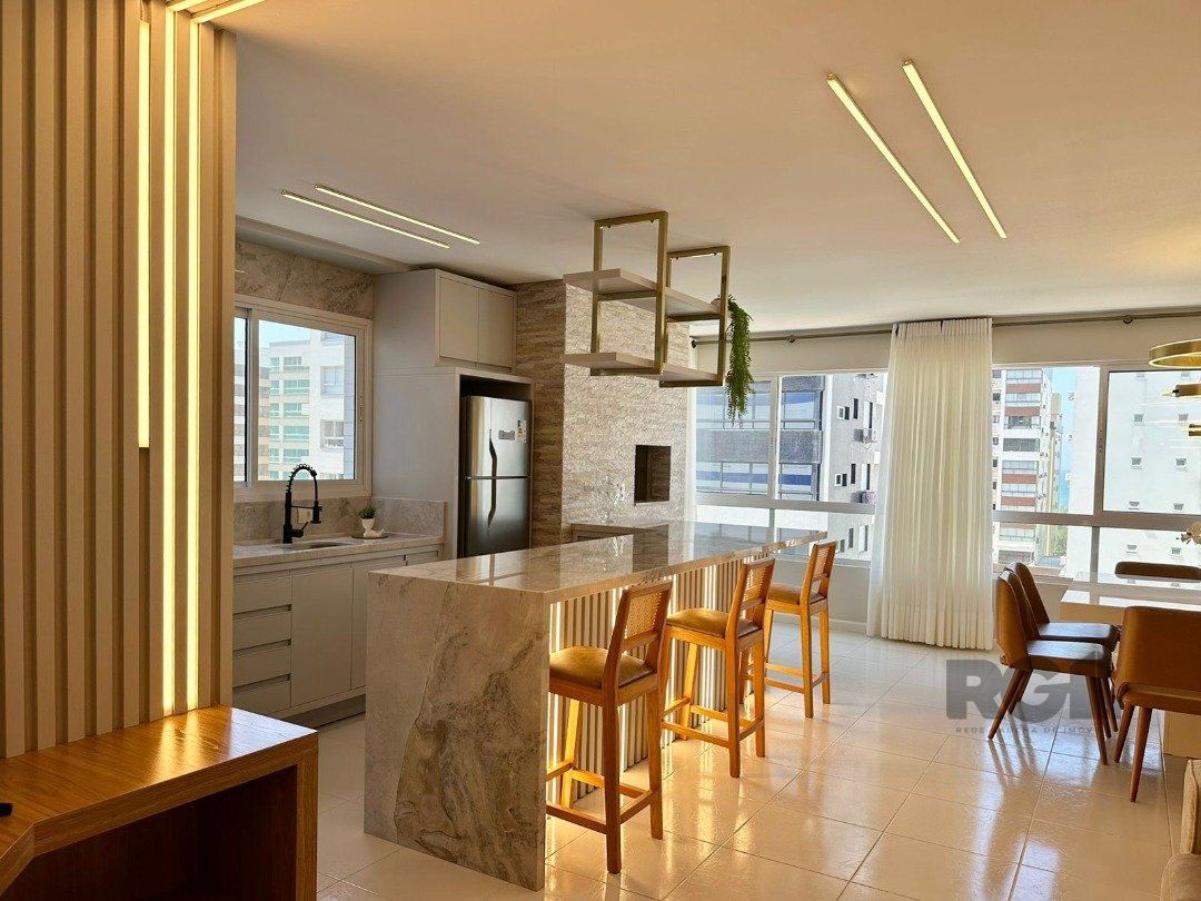 Apartamento à venda com 3 quartos, 126m² - Foto 9