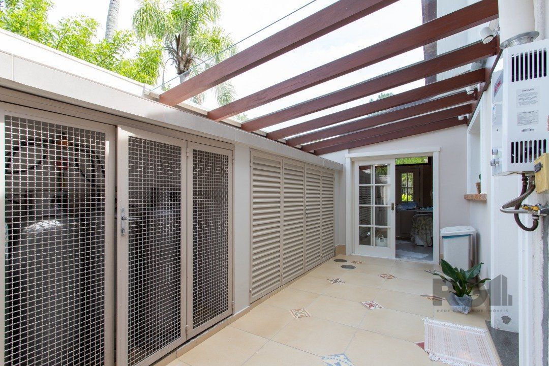 Casa de Condomínio à venda com 3 quartos, 330m² - Foto 21