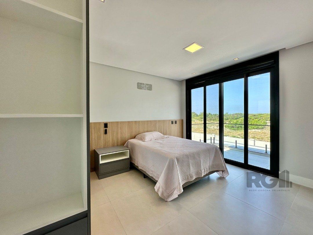 Casa de Condomínio à venda com 5 quartos, 350m² - Foto 25