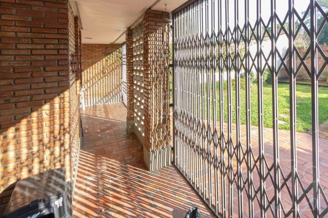 Casa, 4 quartos, 349 m² - Foto 40