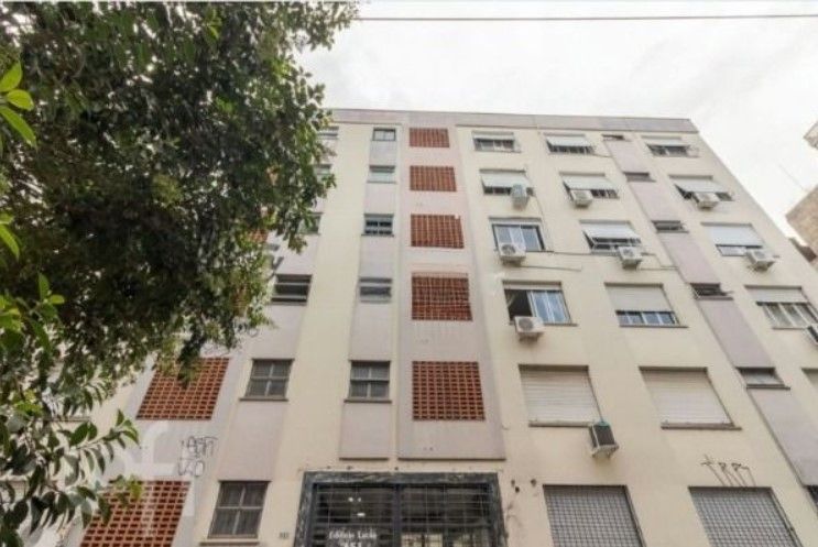 Apartamento, 2 dormitórios no bairro Centro Histórico em Porto Alegre para Comprar