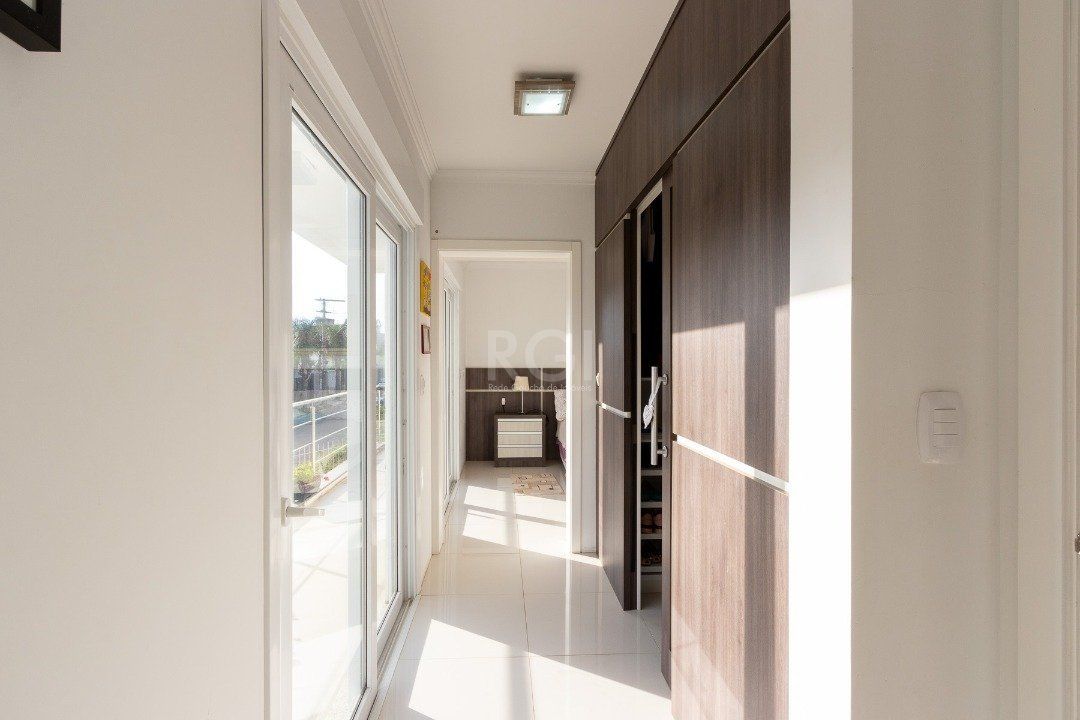 Casa à venda com 4 quartos, 377m² - Foto 27