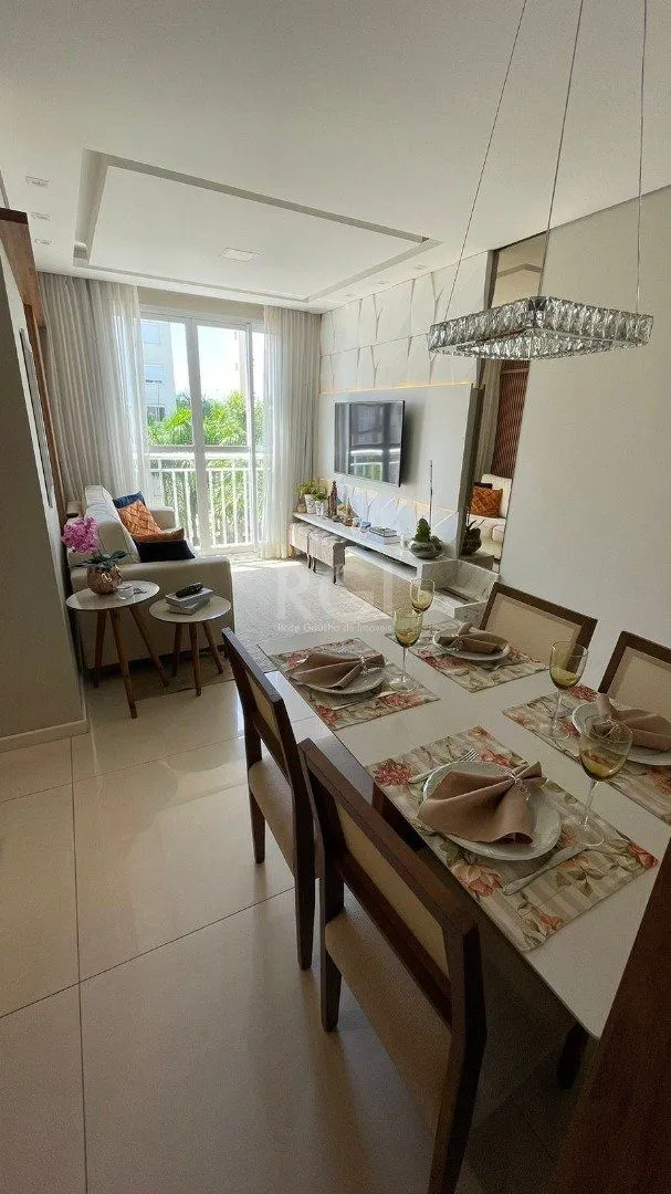 Apartamento com 57m², 2 dormitórios no bairro Cavalhada em Porto Alegre para Comprar