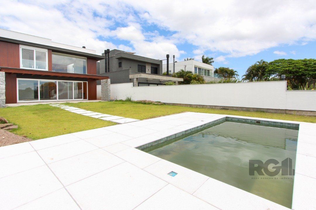 Casa de Condomínio à venda com 4 quartos, 300m² - Foto 25